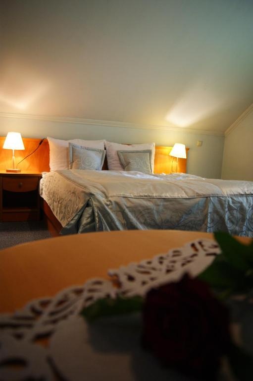 Hotel Restauracja Tawerna Gliwice - ozonujemy pokoje