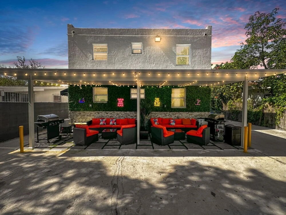 Vacay Spot Wynwood Fun 8 to 28guests 4kitchens BBQ, Miami