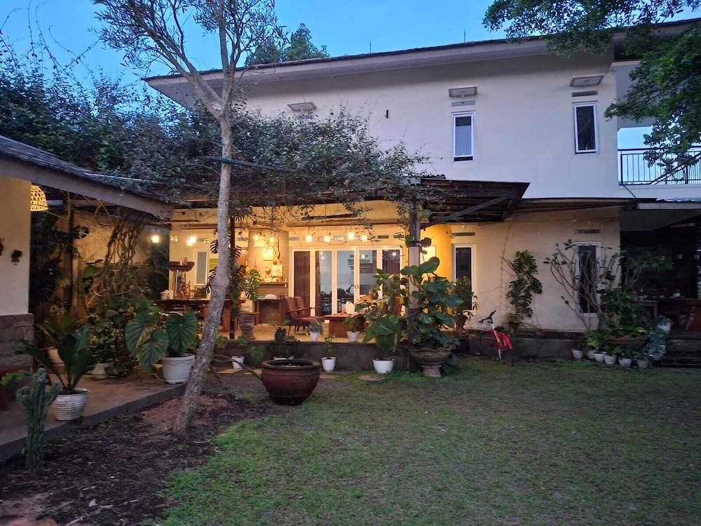 Dagope Homestay in Lembang