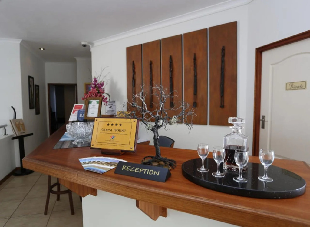 Bar T Nique Guest House - фото 19