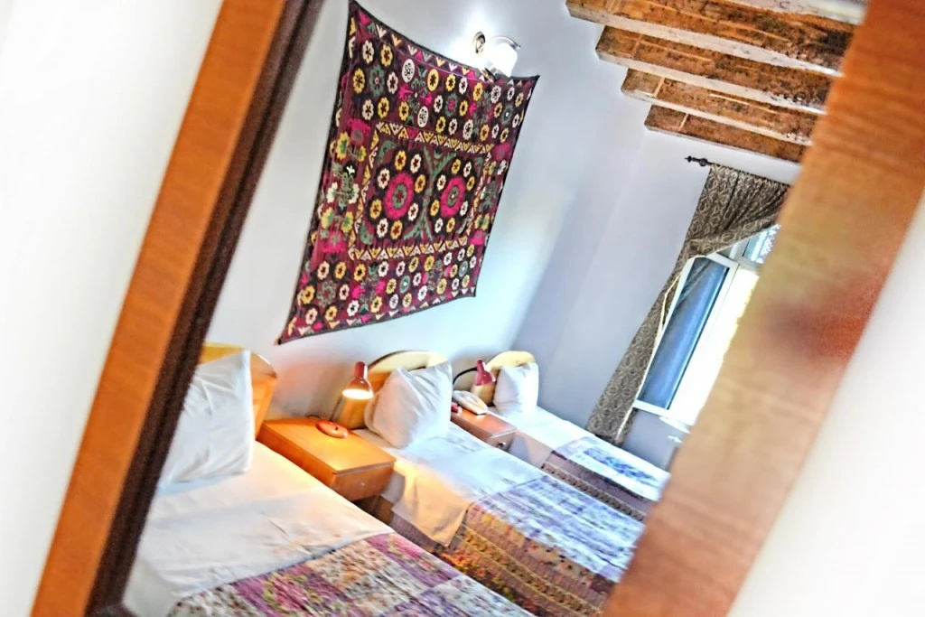 Comfort room