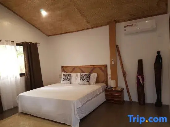 Deluxe Double room (full double bed)