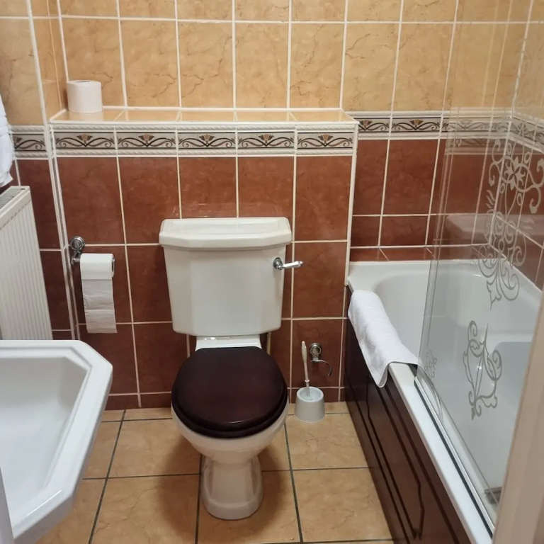 Economy Double room (twin beds)