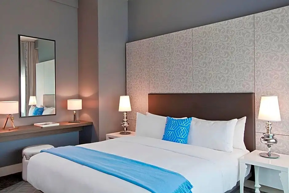 2 Bedrooms Double Suite (full double bed)