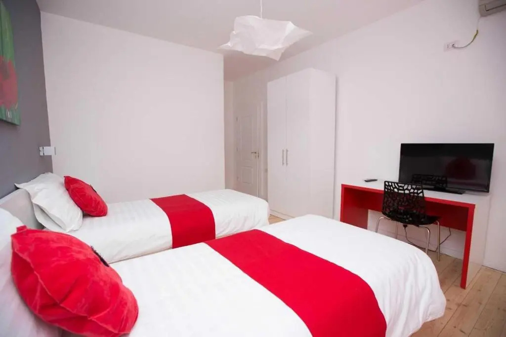 Hotel Liqeni Tirana - Chambres