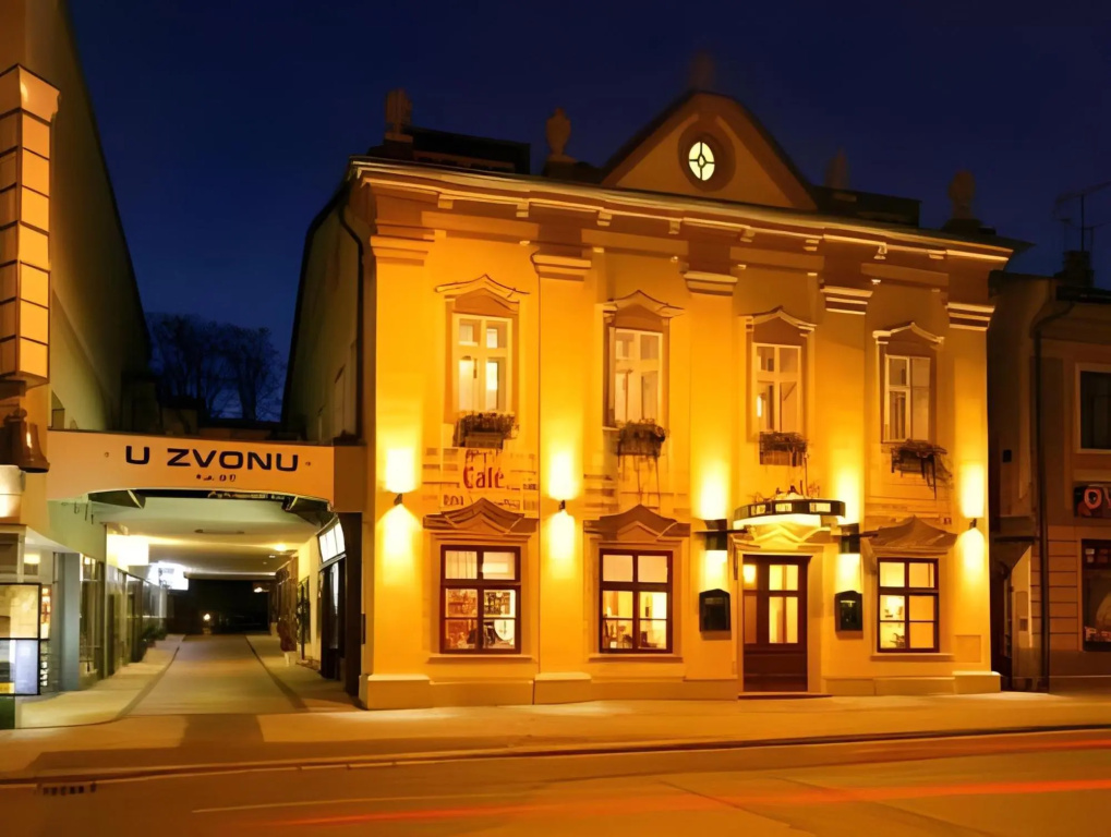 Hotel U Zvonu