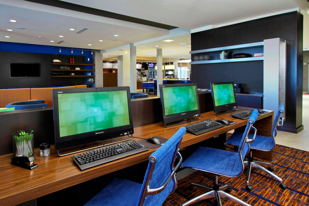 Courtyard by Marriott Victoria - Général