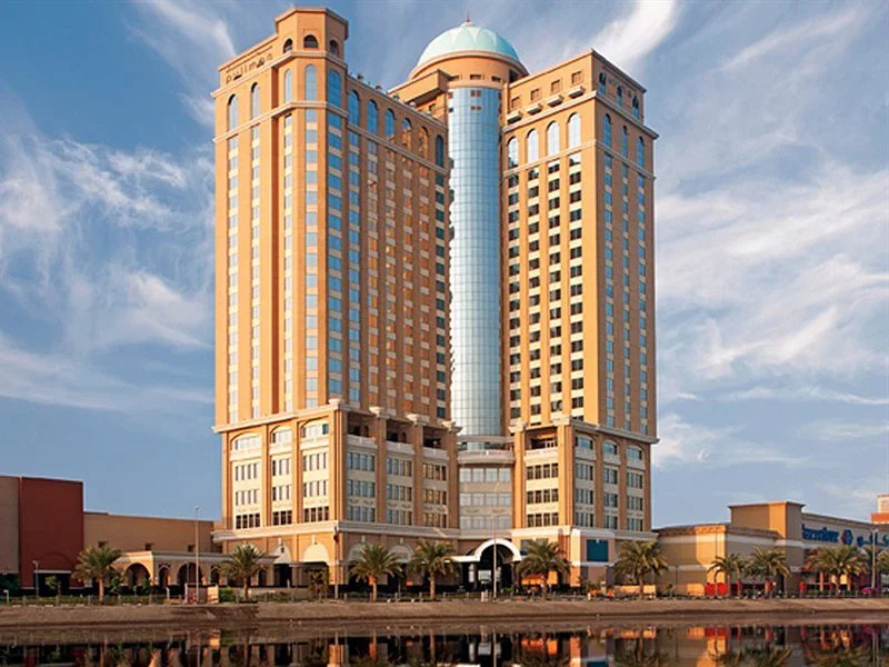 Sheraton Mall of the Emirates Hotel, Dubai — фото