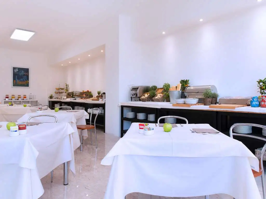 CDH Hotel Modena - Général