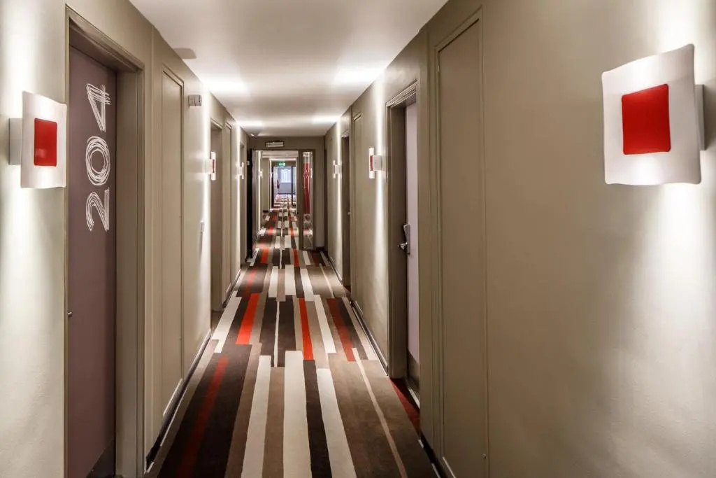 Hotel photo 12