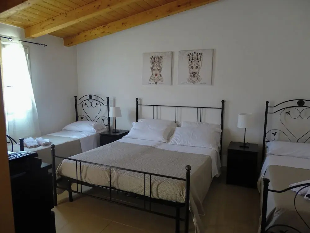Classic Quadruple room