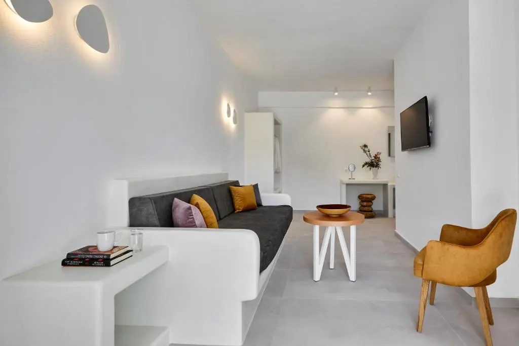 Superior Double room (full double bed)
