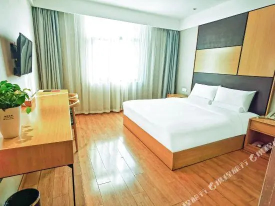Superior Double room (full double bed)