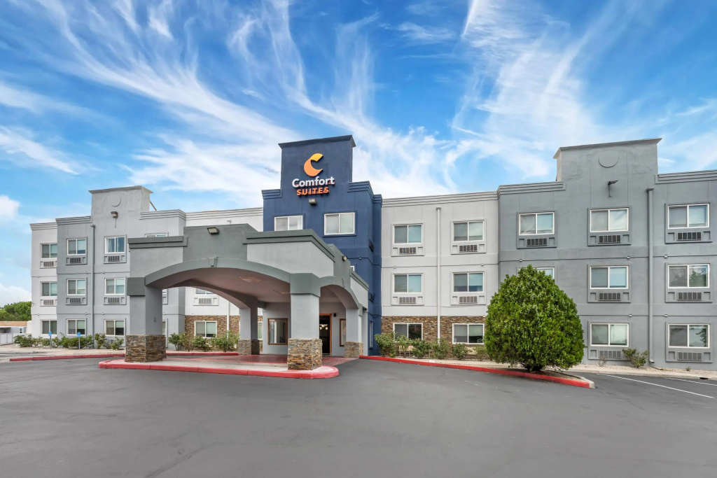 Comfort Suites Albuquerque/North Journal Center