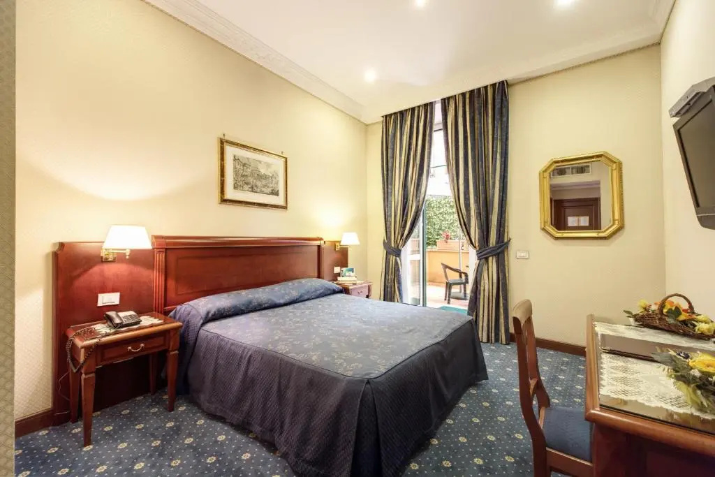 Standard Double room (full double bed)