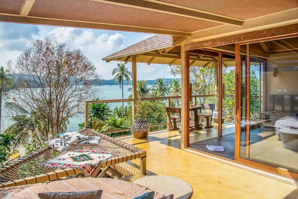 Deluxe Villa