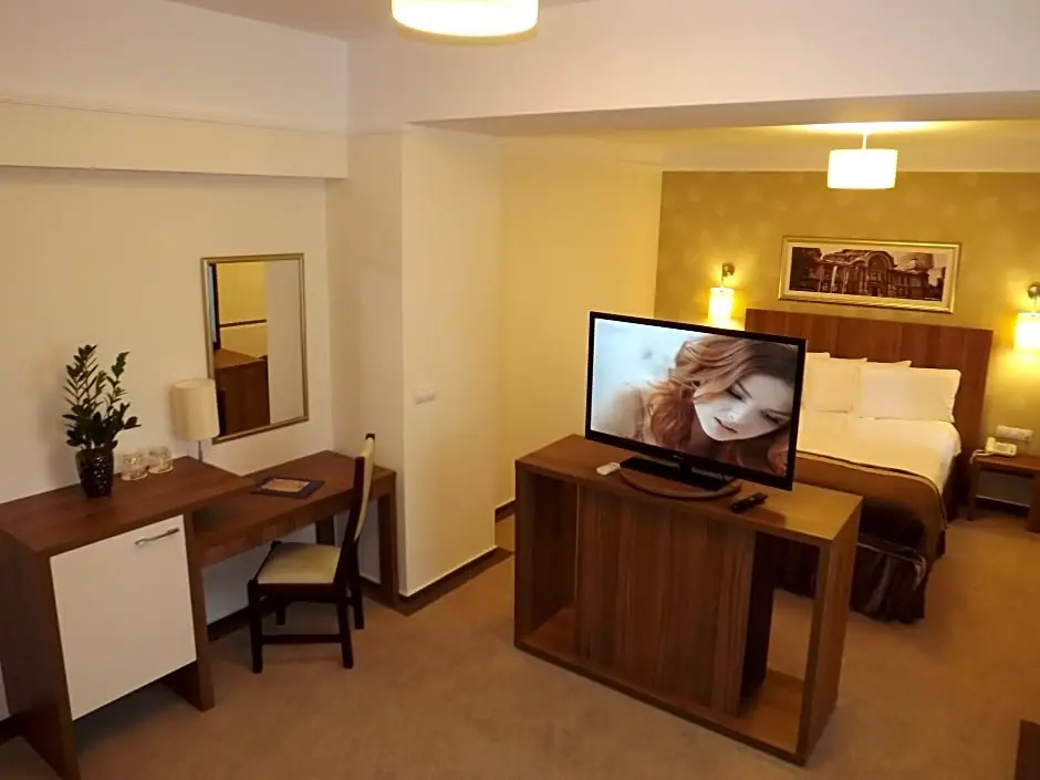 Standard Junior Suite