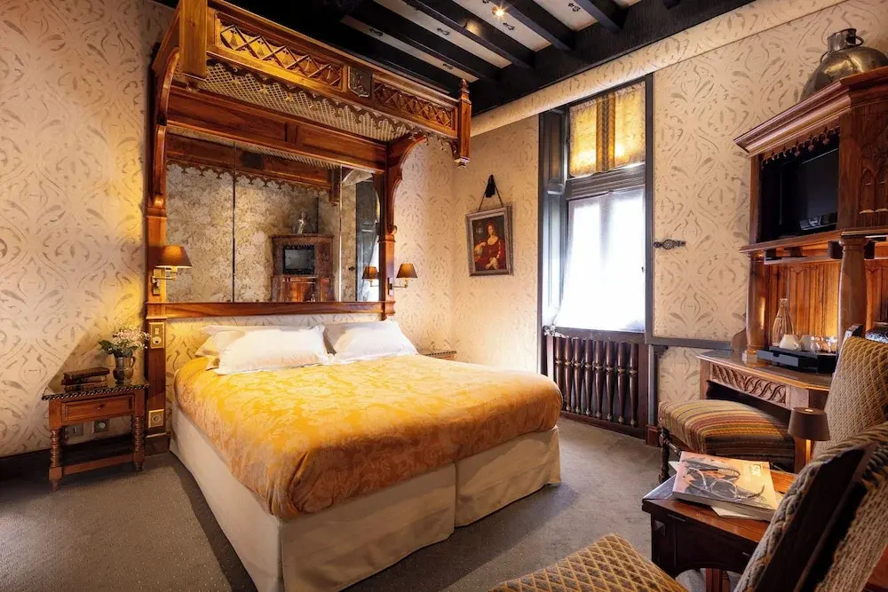 Deluxe room with garden view