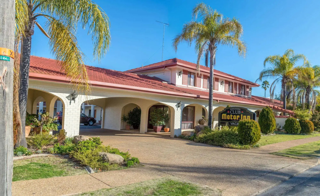 Narrandera Club Motor Inn