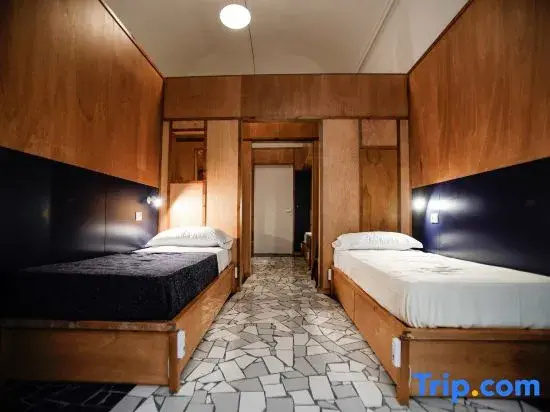 Bed in Dorm (female dorm)