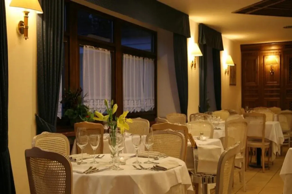 Hotel Alaska Cortina - Général