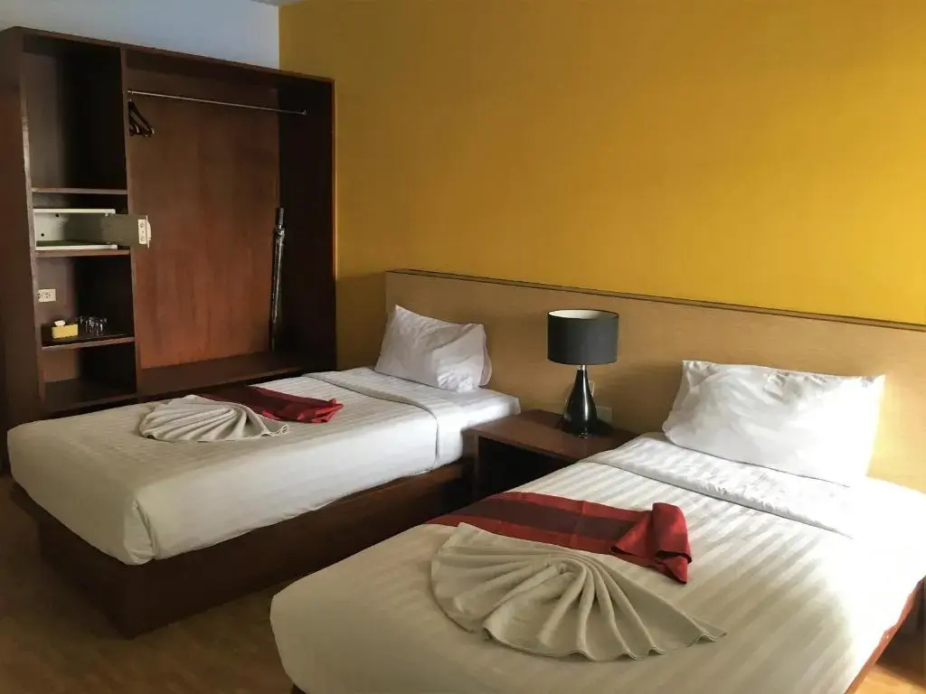 Deluxe Double room (twin beds)