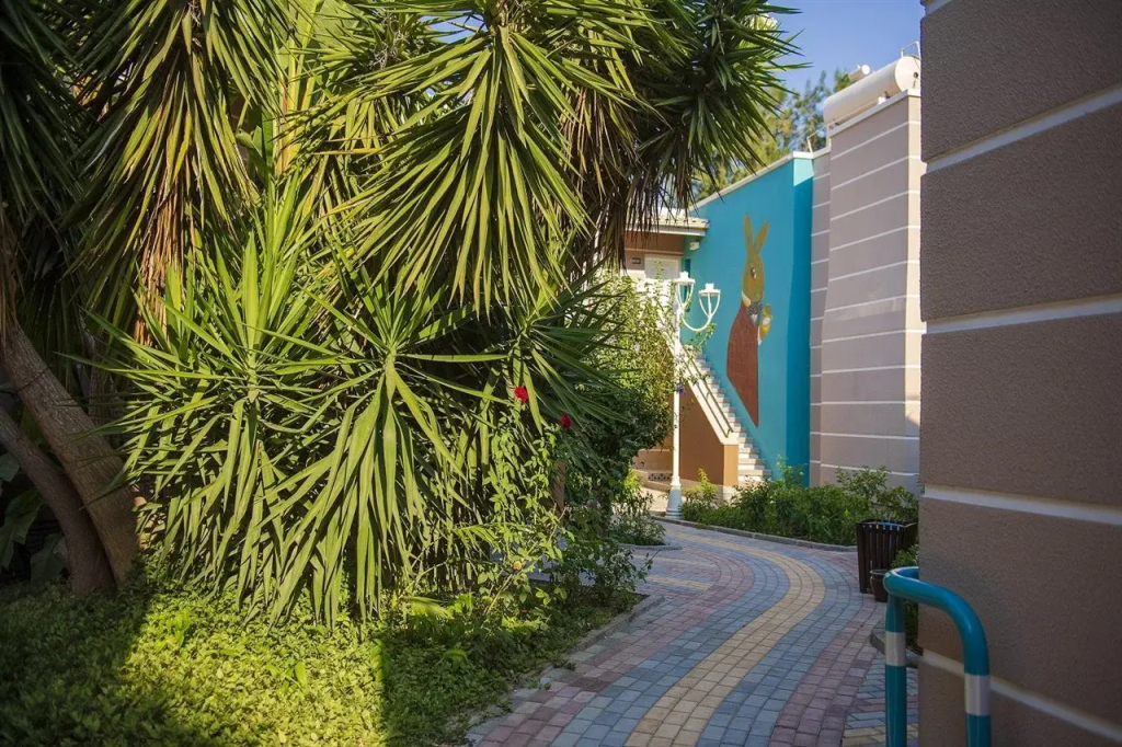 Quattro Beach Spa & Resort Hotel - фото 15