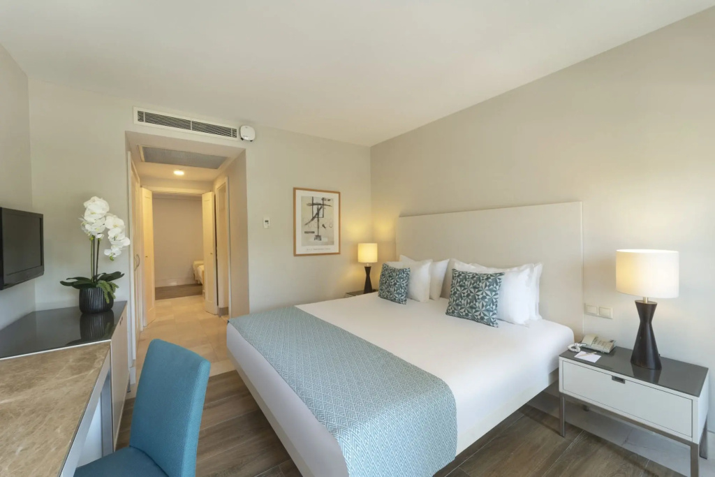 Hotel photo 30