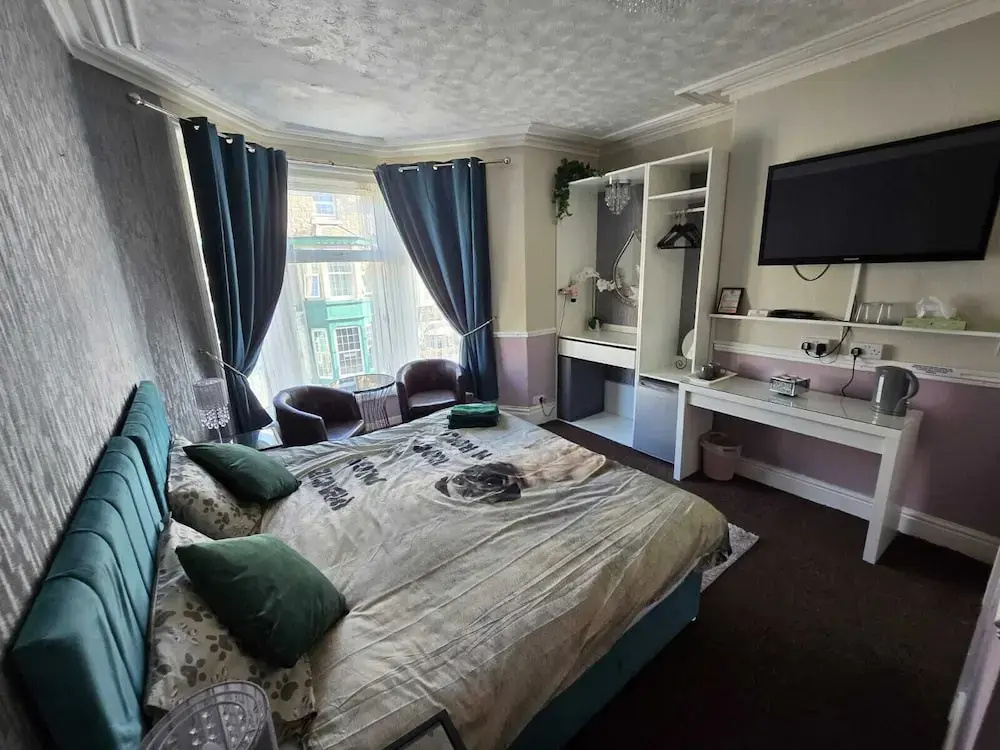 Standard Double room (full double bed)