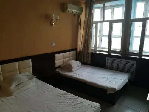 Shiqiao Inn