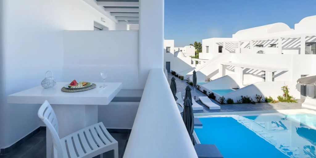 Balcony & Terrace