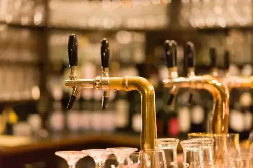 Food & Beverage