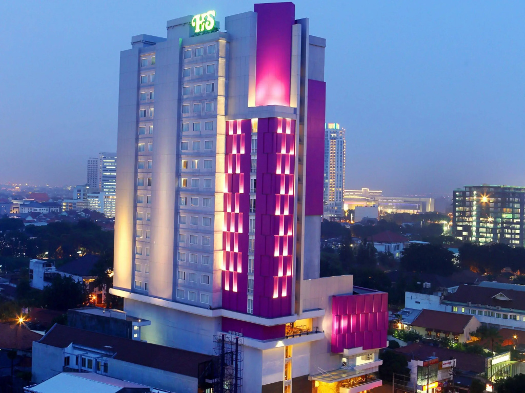 Hotel Santika Premiere Gubeng - Surabaya