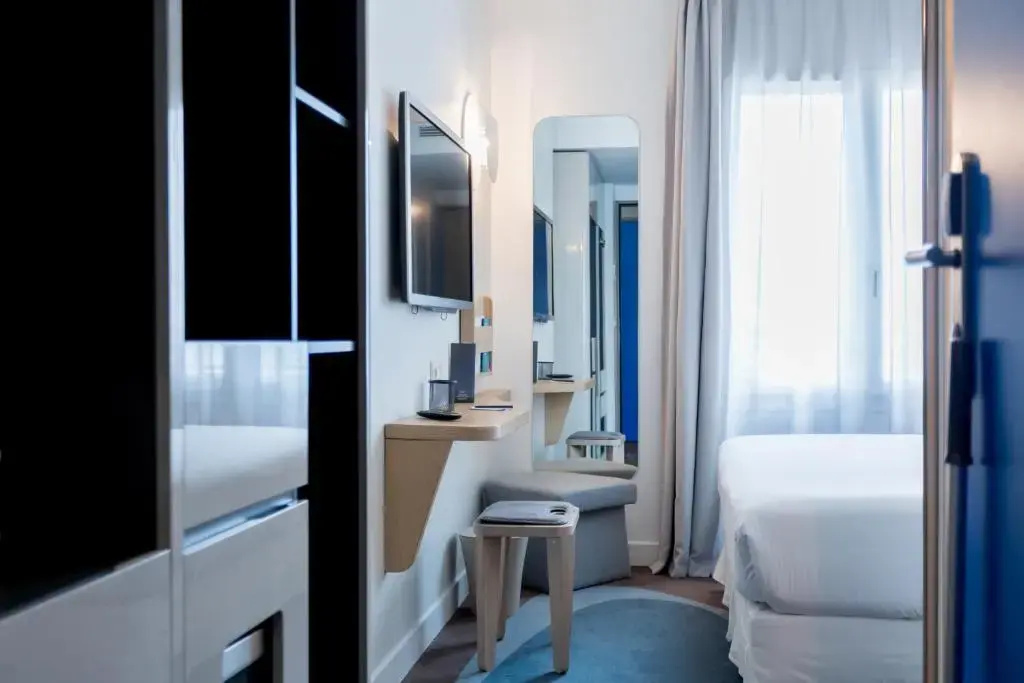 Hôtel Le Marcel - Paris Gare de l'Est 48