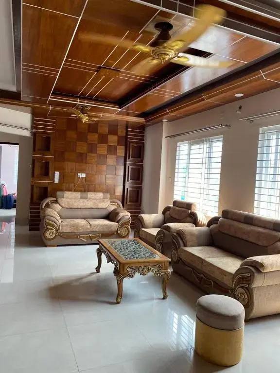 4 Beds Holiday Condo Home in Dhaka