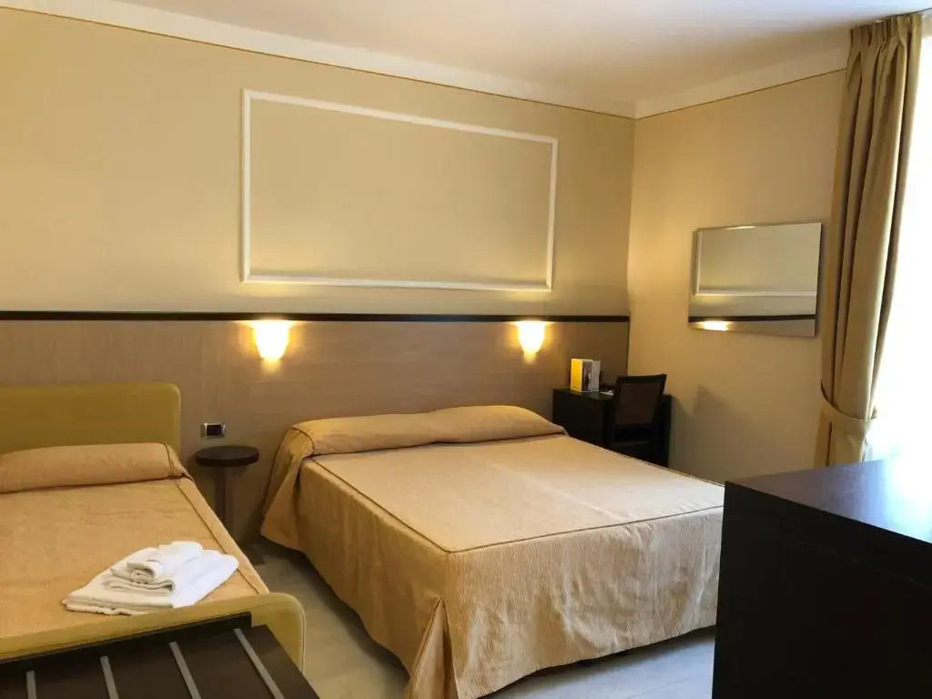 Hotel Tirrenia - Chambres