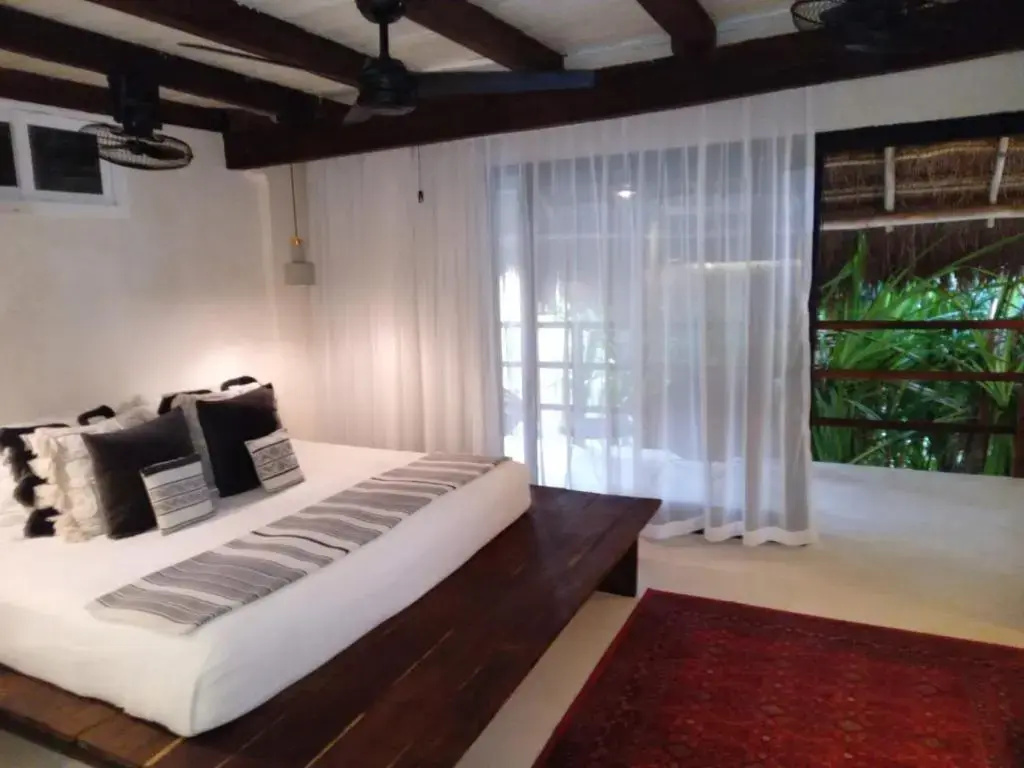 Standard room with balcony