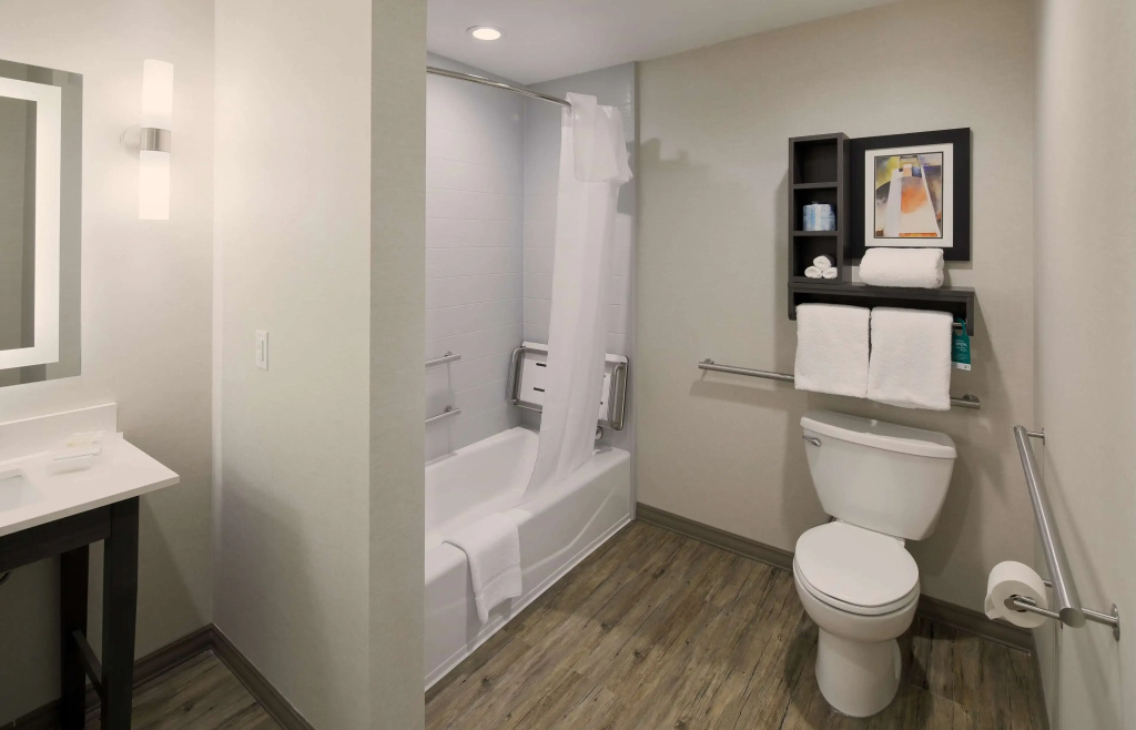 Homewood Suites by Hilton Topeka - Général