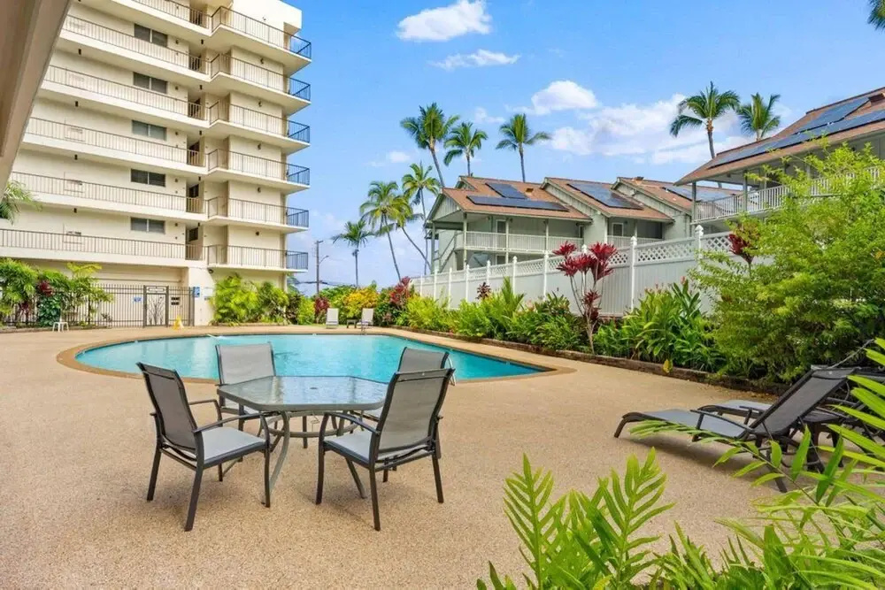 Big Island Kona Ali'i by Coldwell Banker Island Vacations