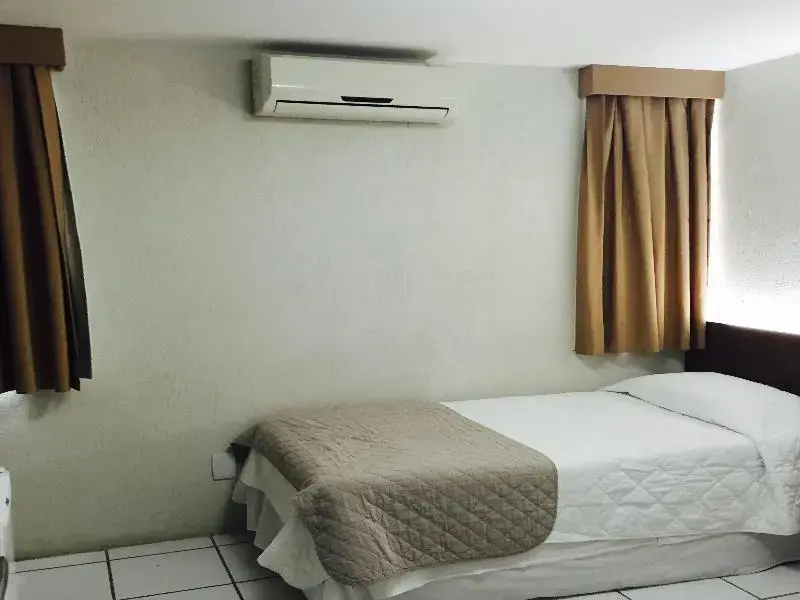 Standard Single room with balcony
