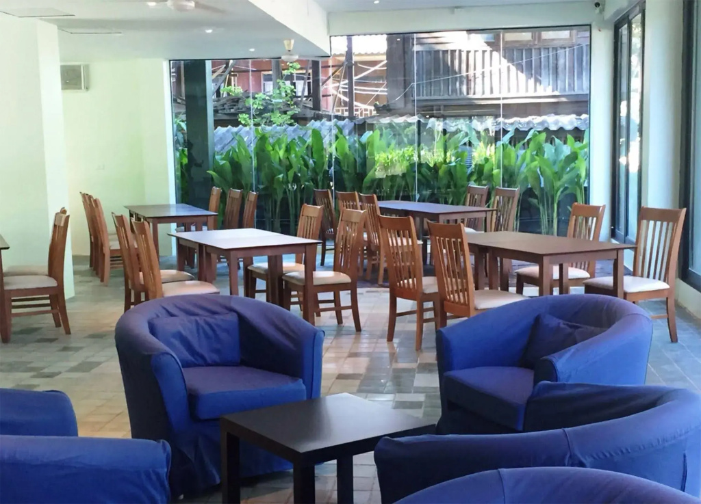A Hotel Simply - Général