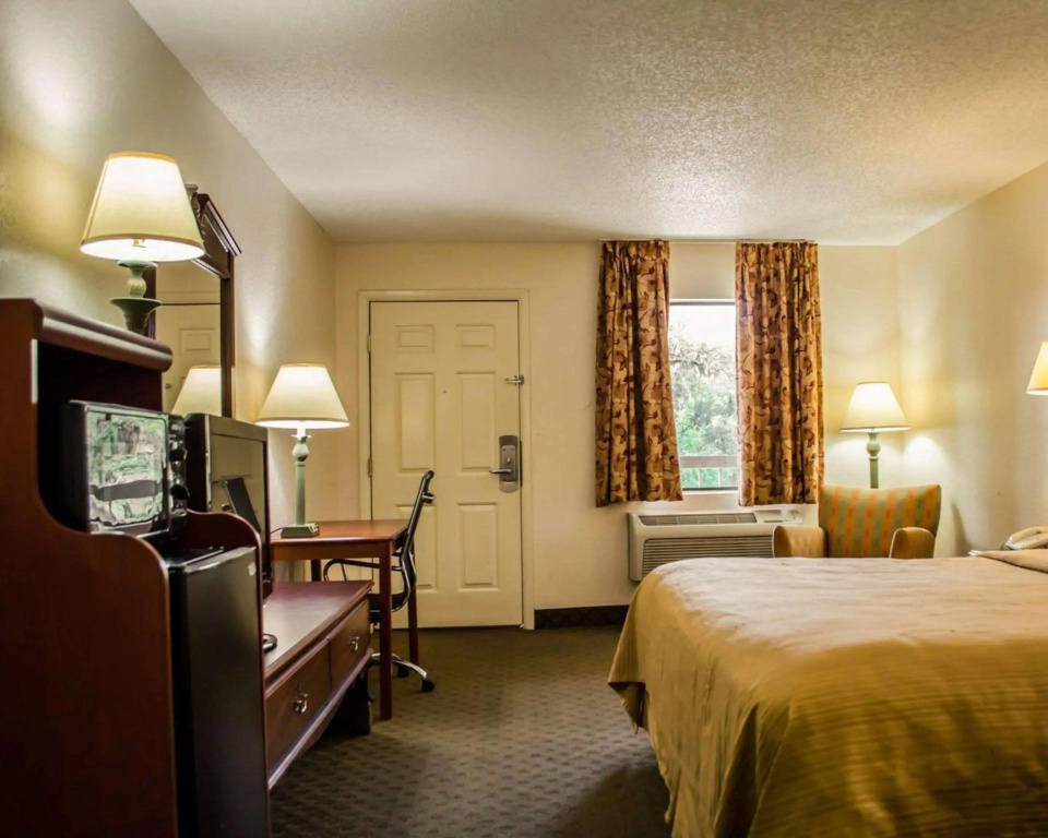 Quality Inn Crystal River — 4