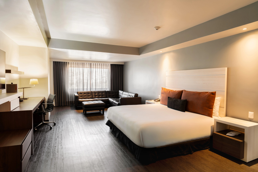 Real Inn Tijuana by Camino Real Hotels — 4