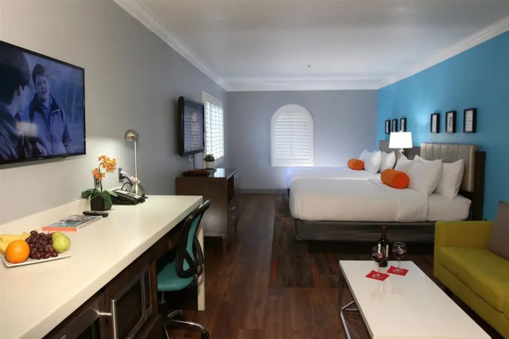 The BLVD Hotel & Suites - Général