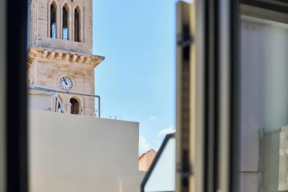 Grande Madonna Luxury Suites