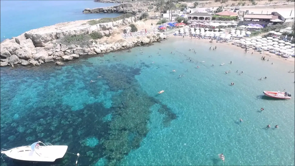Beach & Waterfront