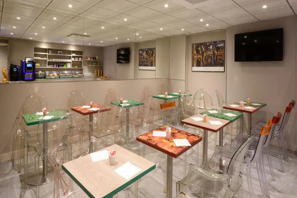 Hotel Les Jardins de Montmartre 30