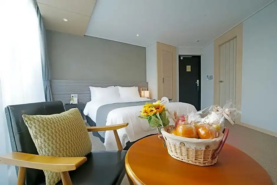 I-Jin Hotel - Chambres