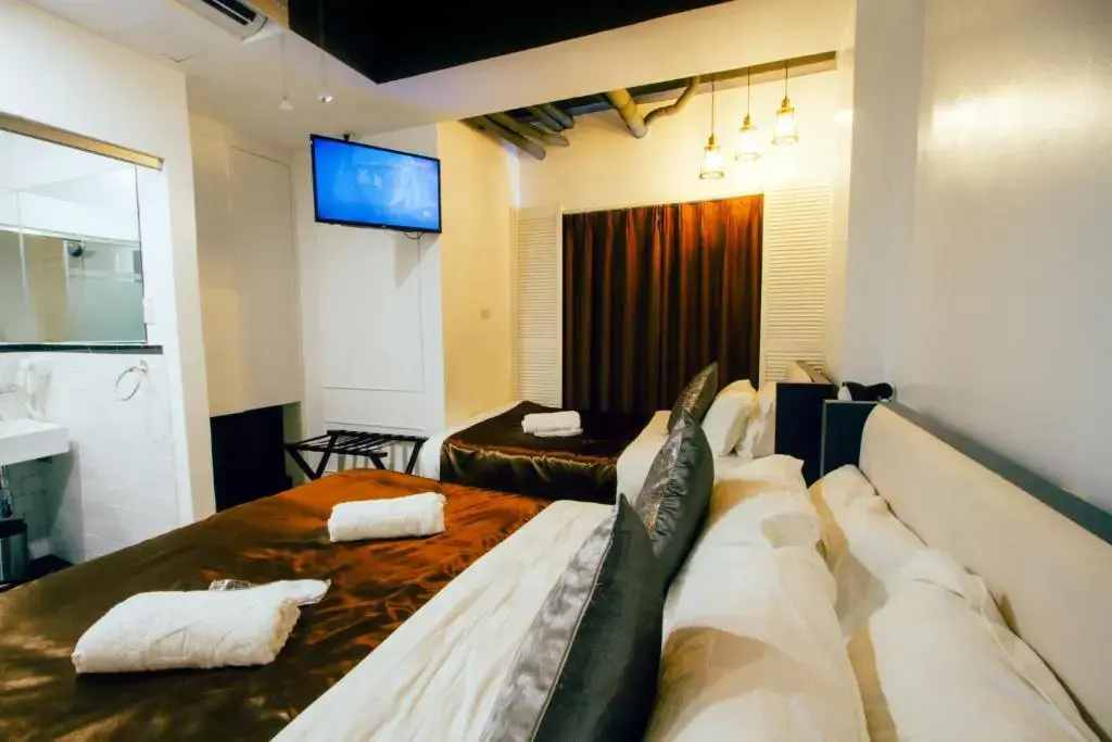 Deluxe room