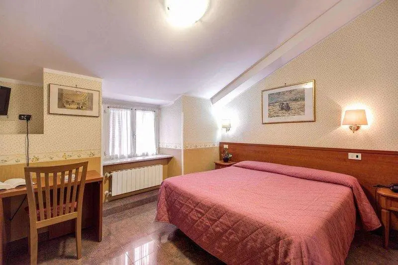 Double room (twin beds)